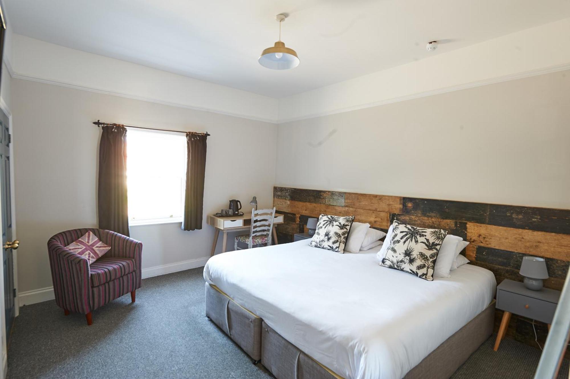 לייסטון The White Horse Hotel מראה חיצוני תמונה
